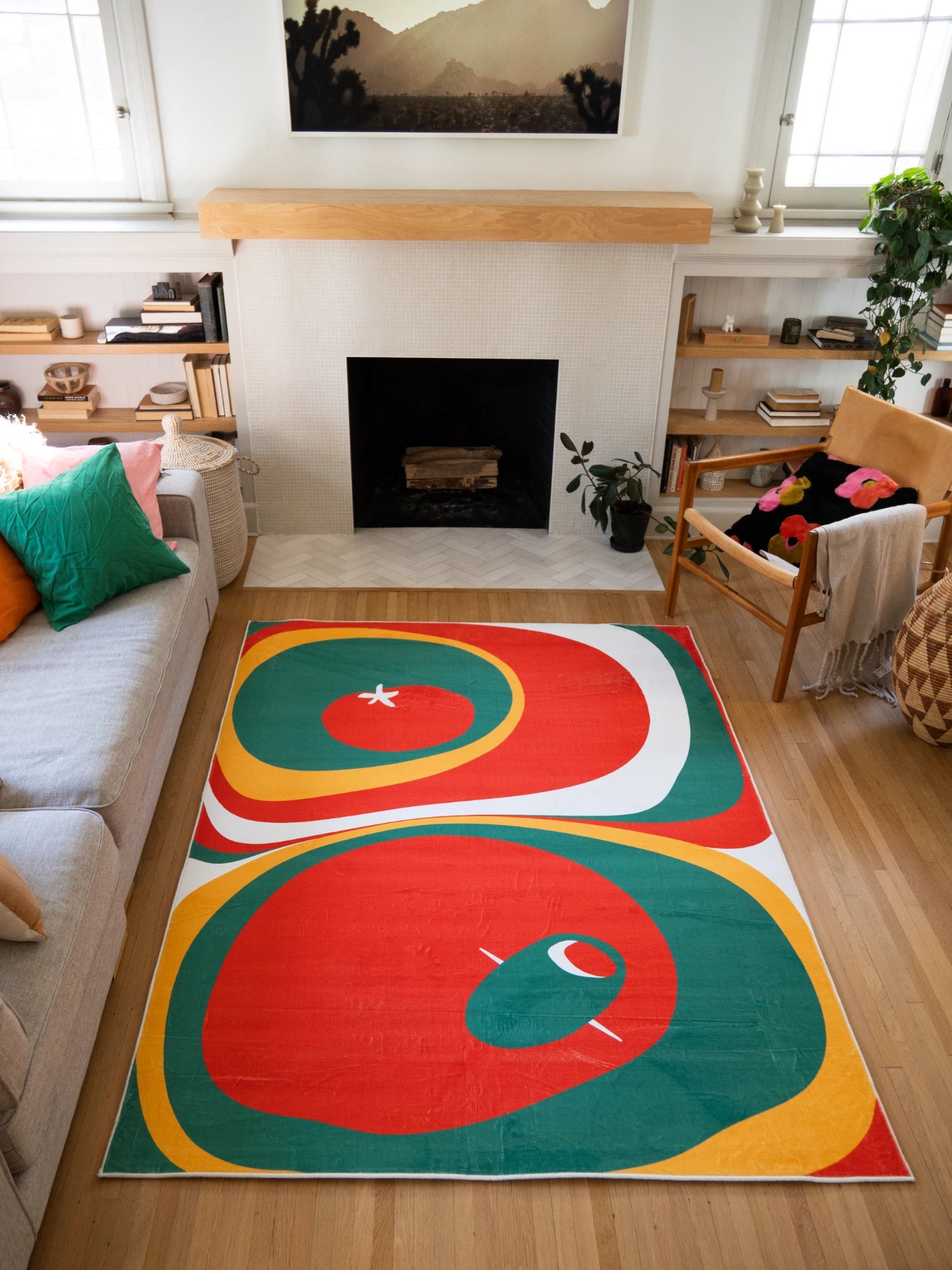 Tomato Twist Abstract Area Rug by Zoe Wodarz – Lany Space