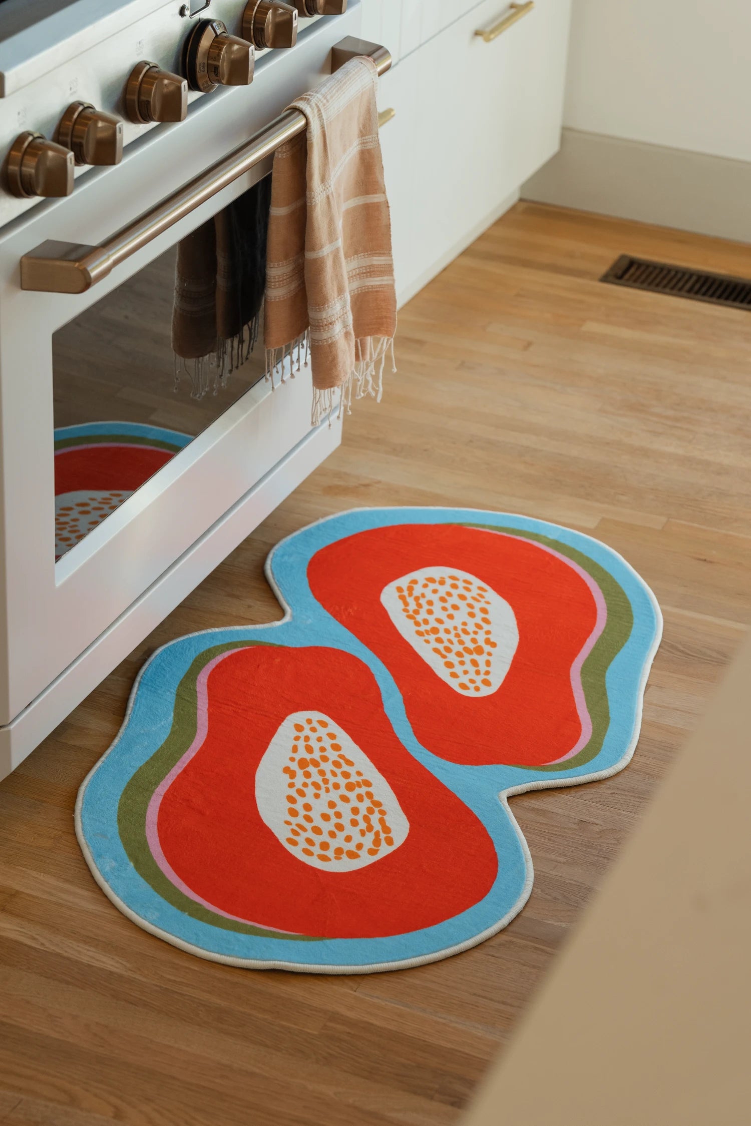 Papaya orange Irregular Fruit Rug by Zoe Wodarz – Lany Space Papaya orange Irregular Fruit Rug by Zoe Wodarz – Lany Space