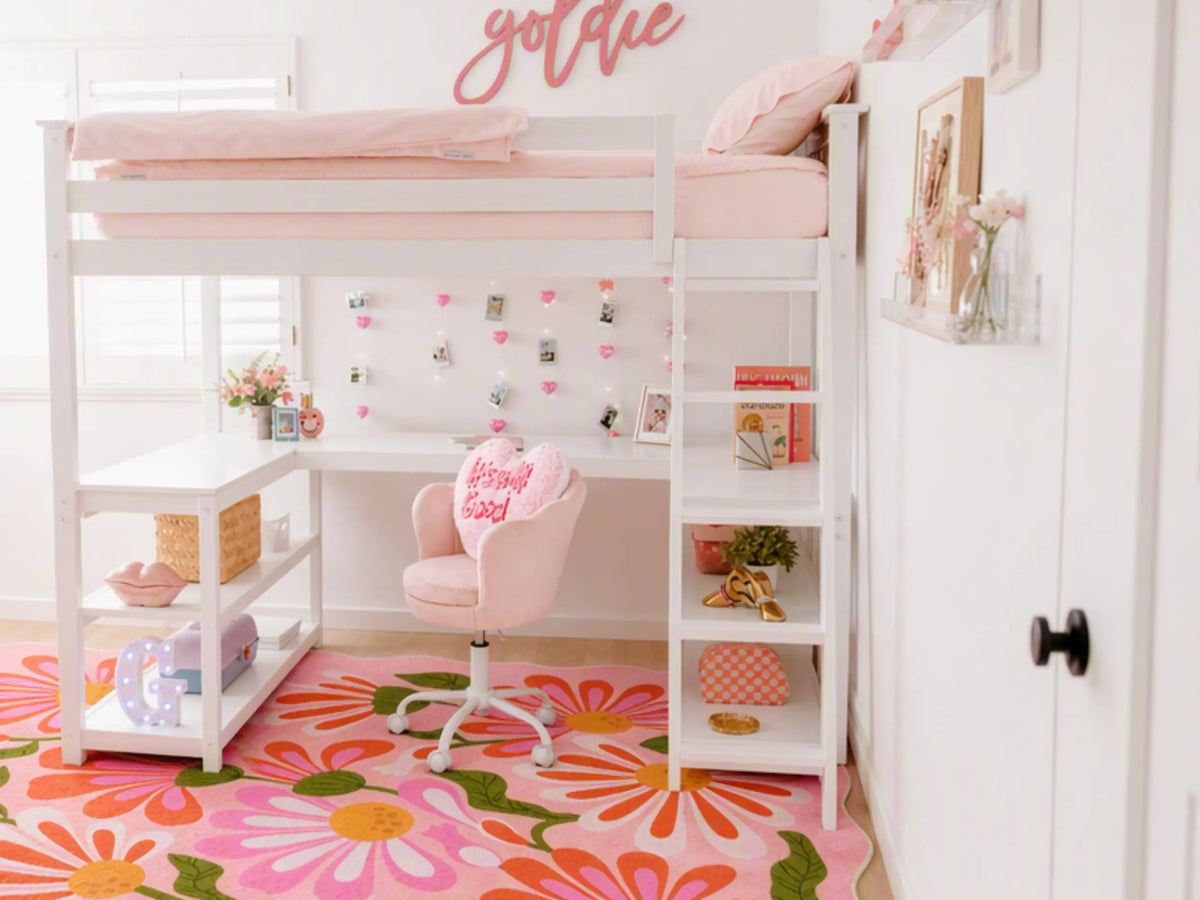 Dorm Room Rugs: How to Choose the Right Size, Material, and Style