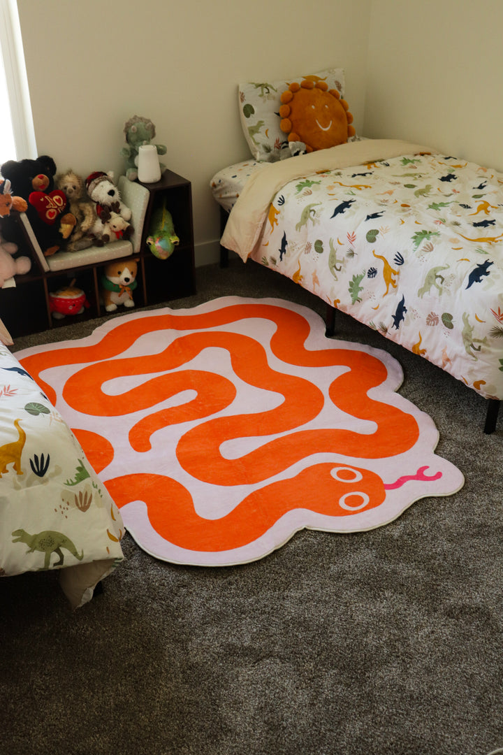 Spiral Snake Pattern Rug by Designer Johann Banta – Lany Space