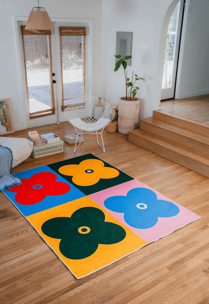 LanySpace Multicolor Four Leaf Clover Rug in 5x7