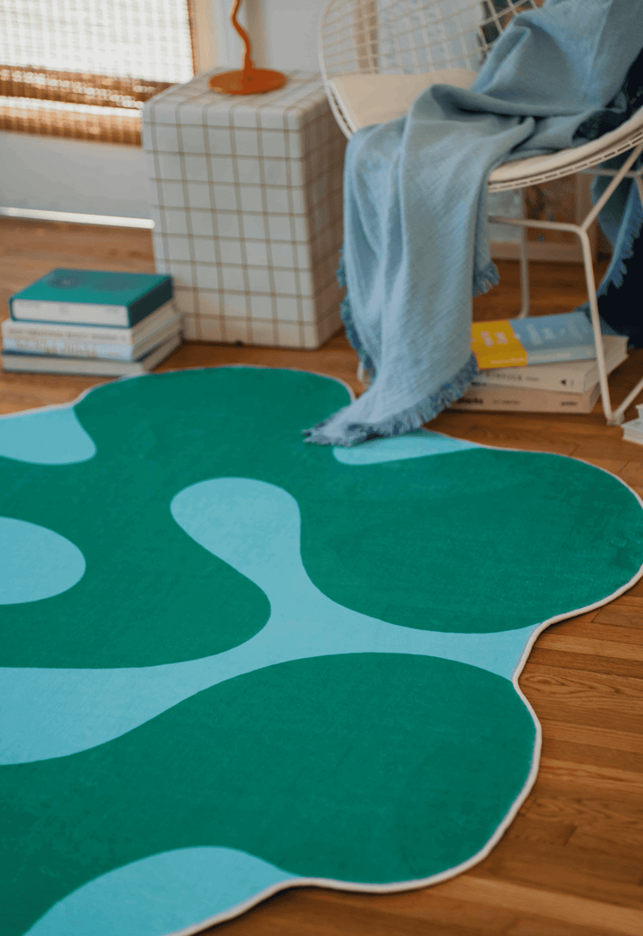 LanySpace Green Irregular Moss Design Rug, 5x7 Next to a Chair