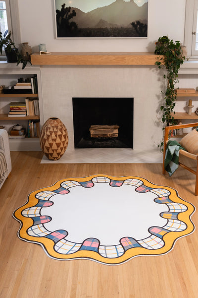 Yellow Scalloped Plaid Border Rug by Ariana Berman – Lany Space