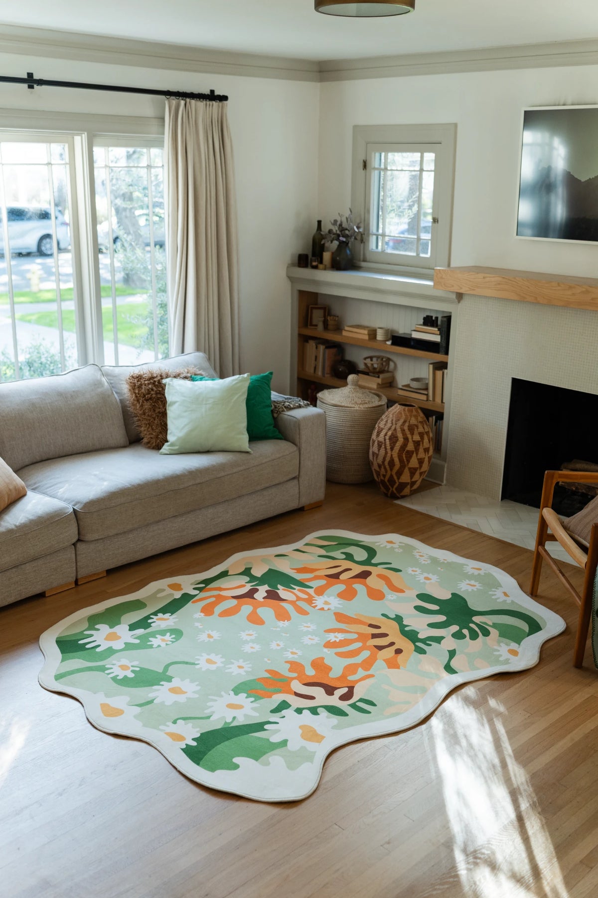 Soft Green Sunflower Floral Area Rug by Maggie Stephenson – Lany Space