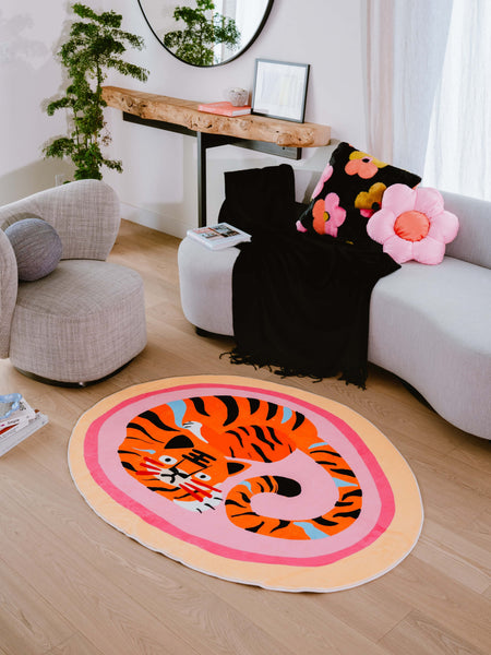 Green Base Oval Tiger Area Rug by Lu Yang – Lany Space