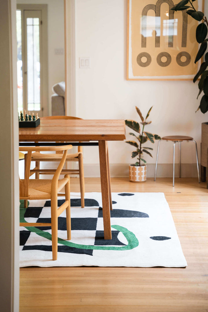 LanySpace Black and White Checkered Rug under Table
