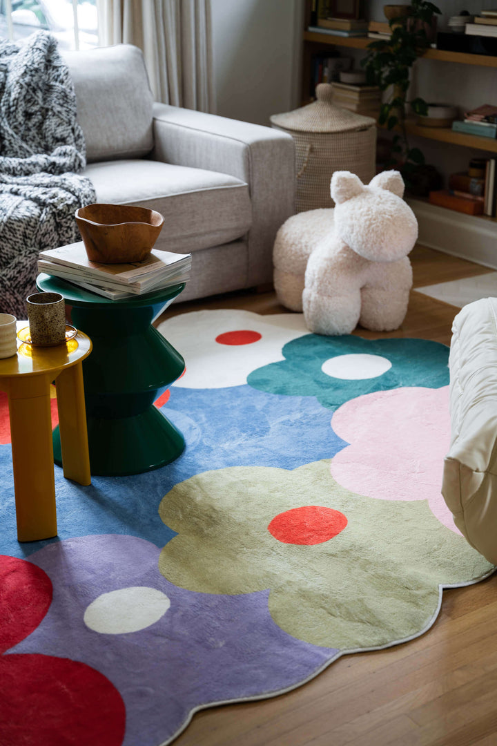 Closer look at LanySpace Funky Flowers Rug, 7x10, in living room