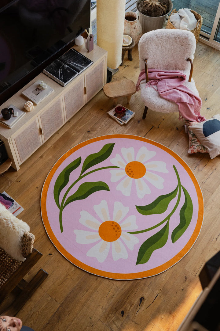Dual Daisy Round Rug by Jessica Miller – Lany Space
